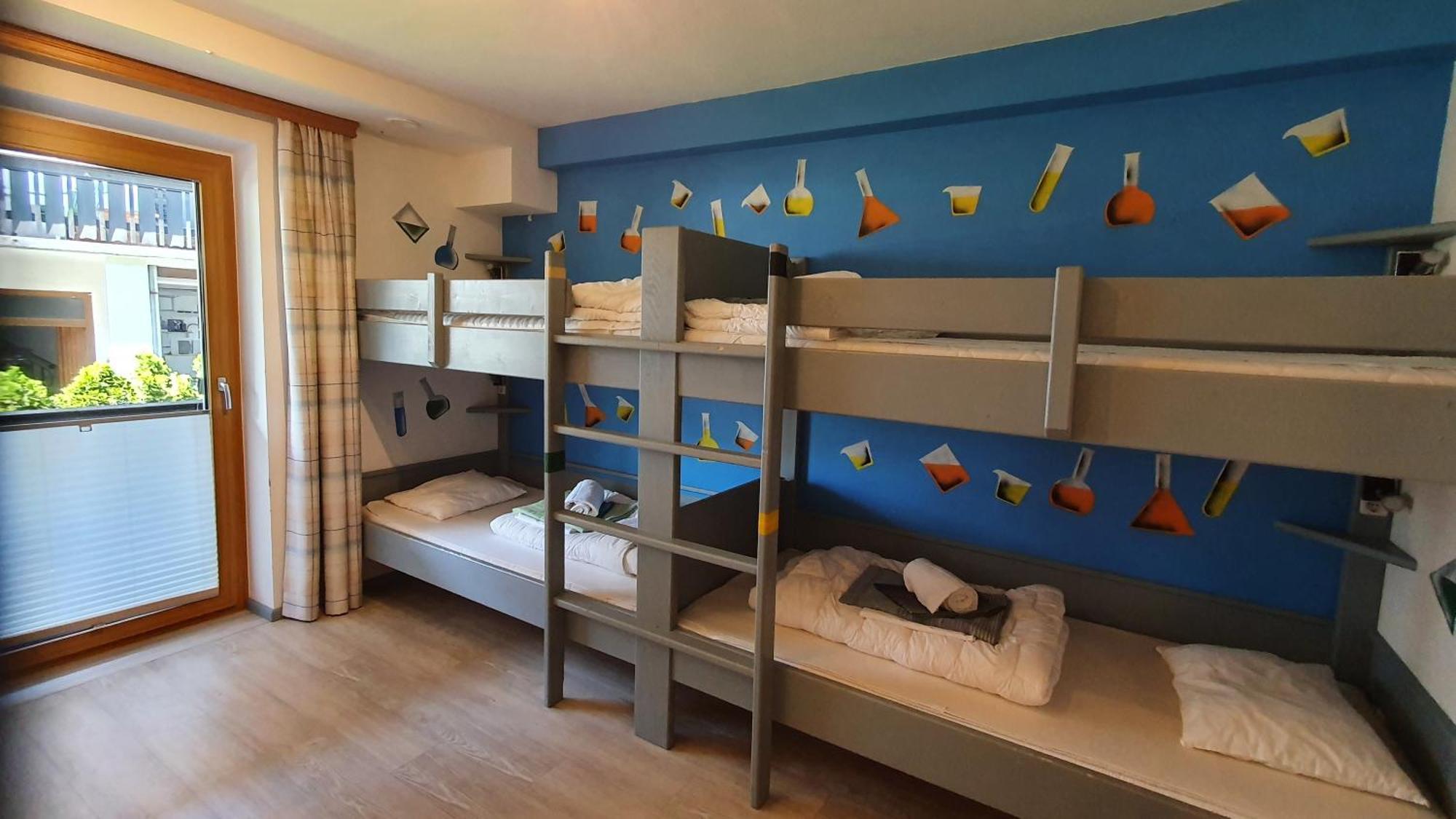 Alpking Hostel เอลล์เมา ภายนอก รูปภาพ