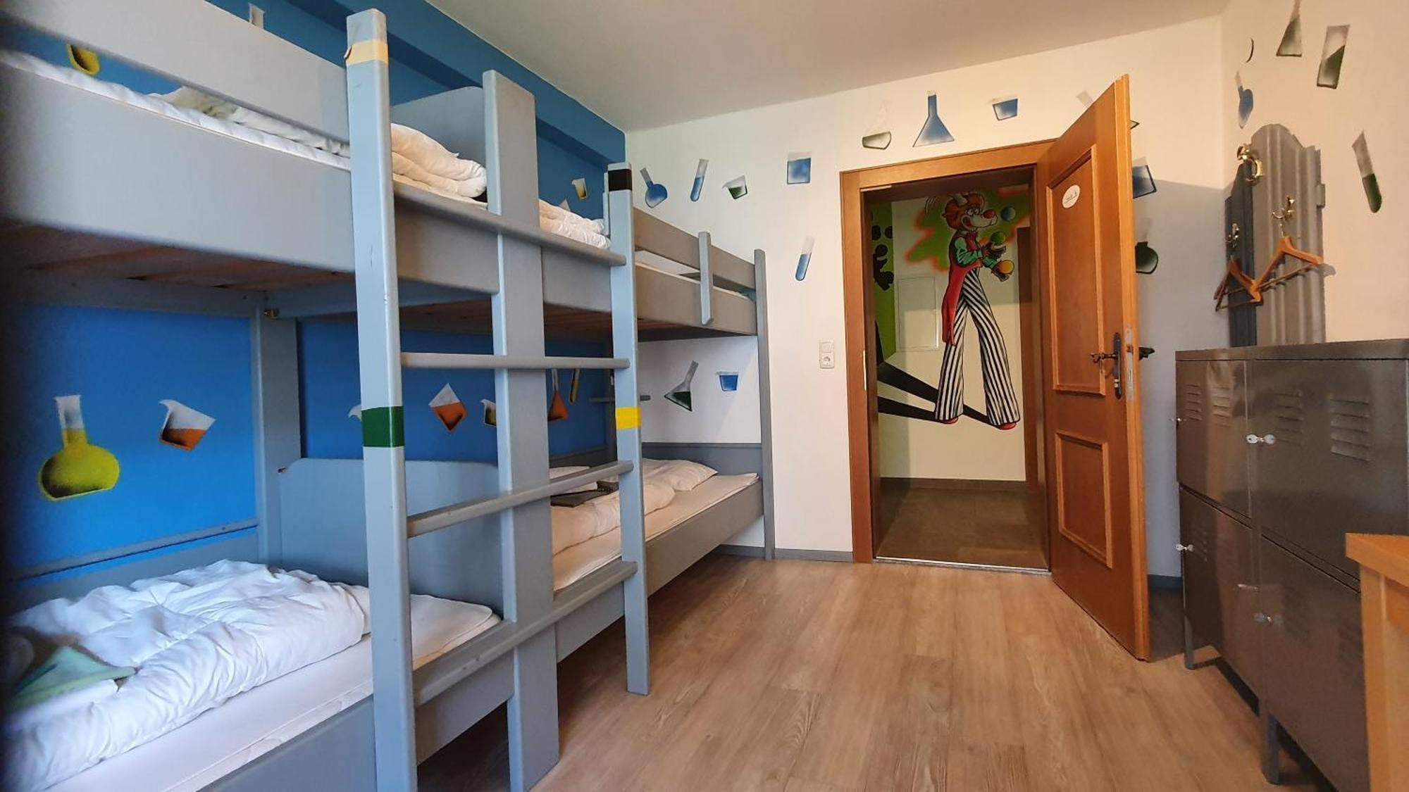 Alpking Hostel เอลล์เมา ภายนอก รูปภาพ