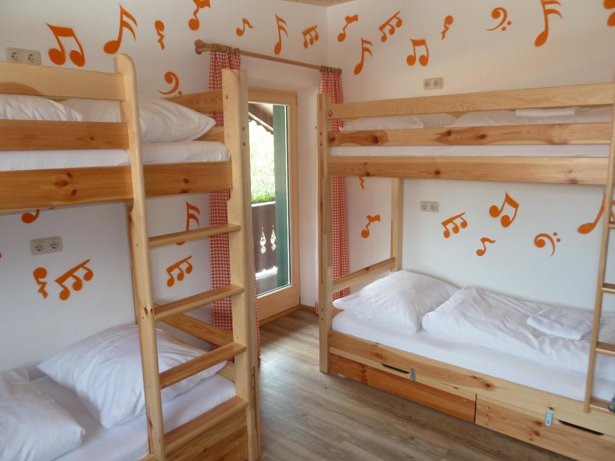 Alpking Hostel เอลล์เมา ภายนอก รูปภาพ